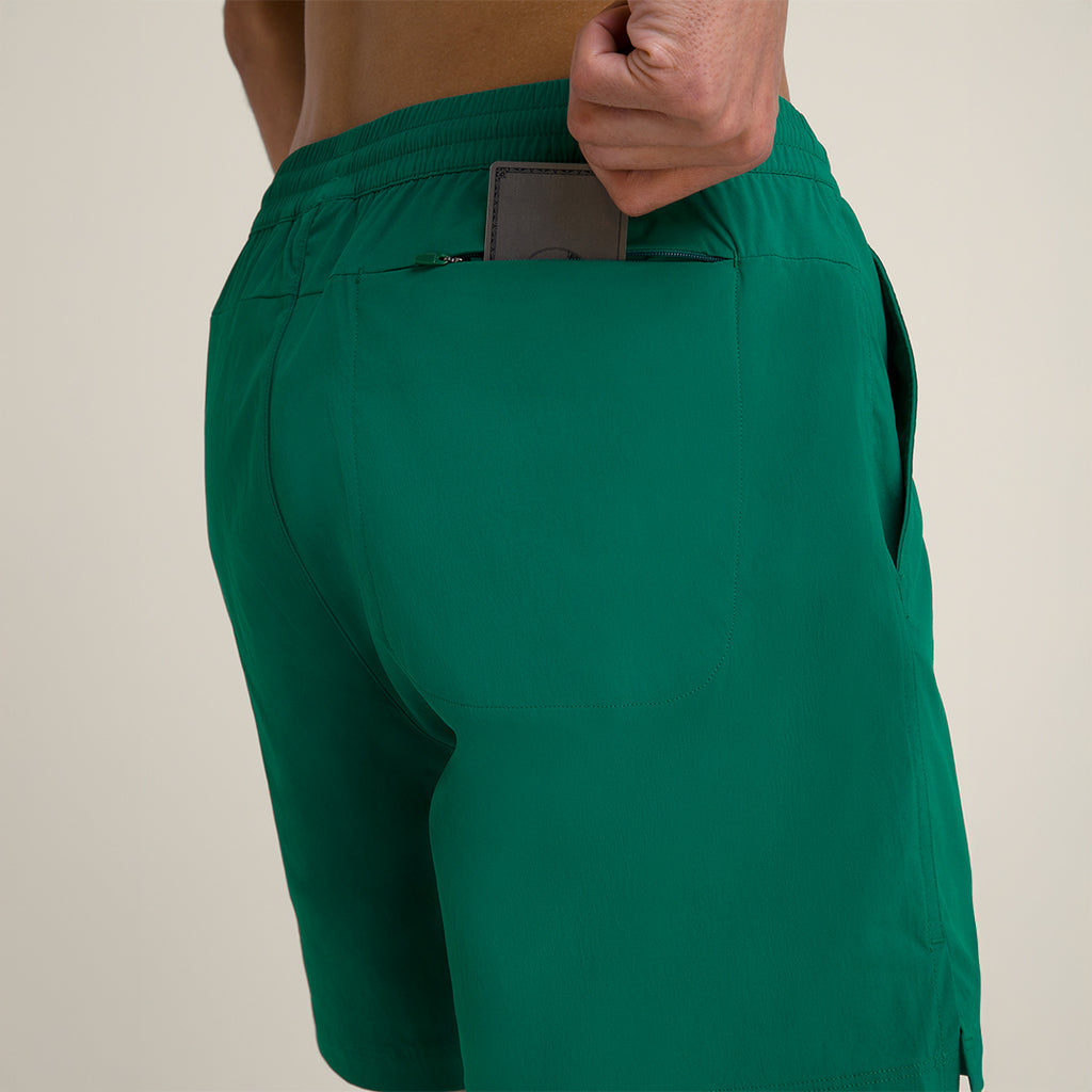 Men Tennis Volley Shorts Unlined in Club Green