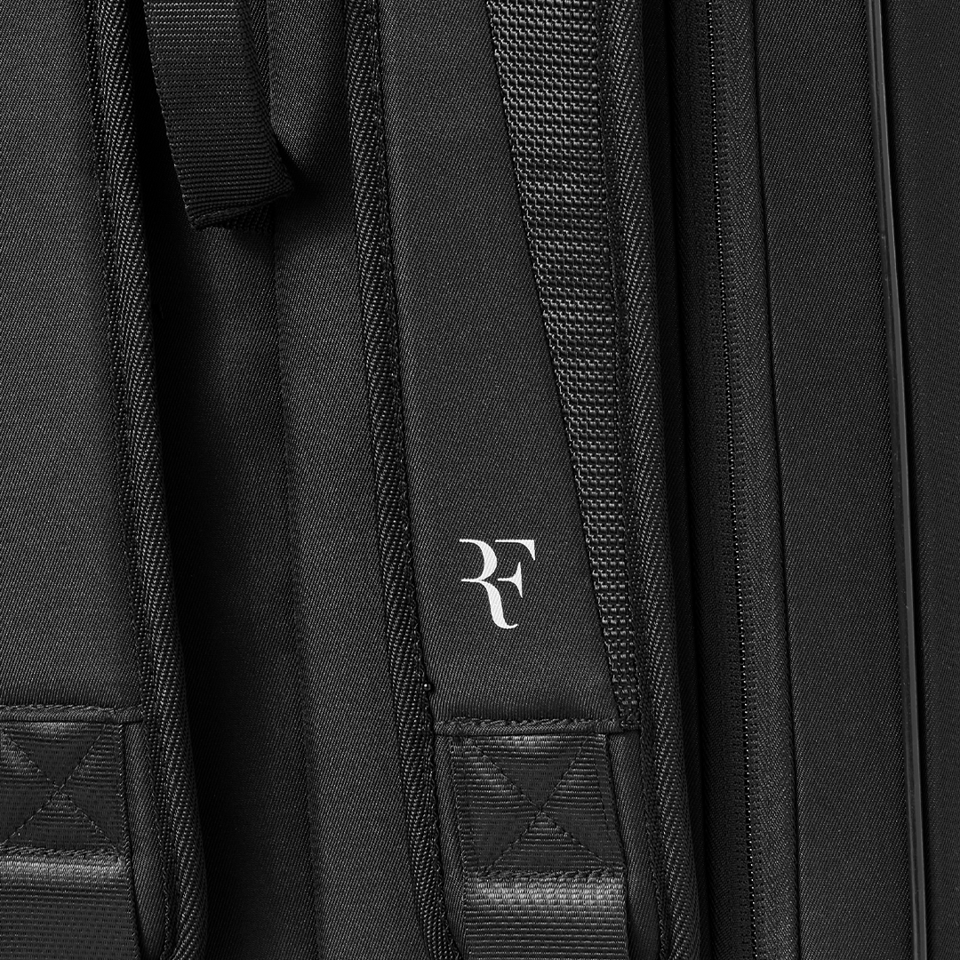 Roger Federer Tournament Racket Bag 9Pk  Bag
