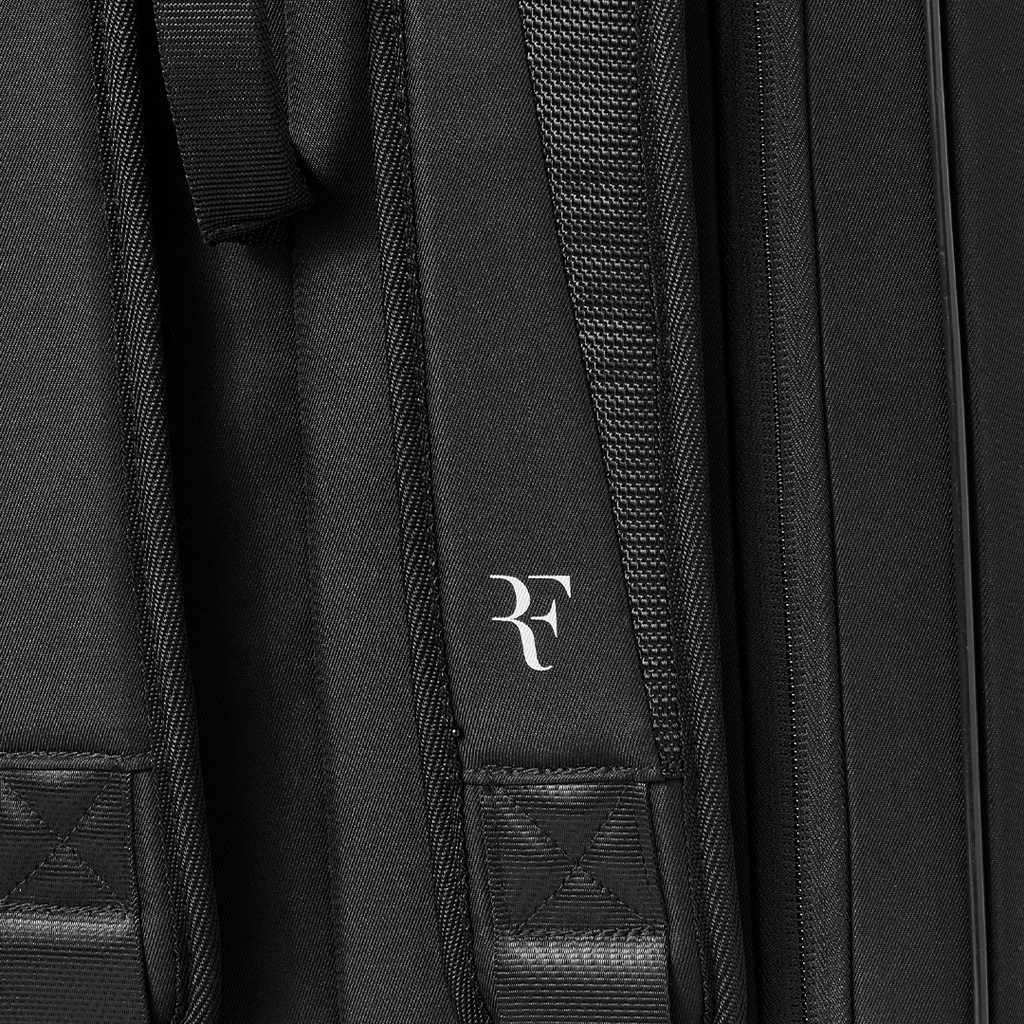 Roger Federer Tournament Racket Bag 9Pk  Bag