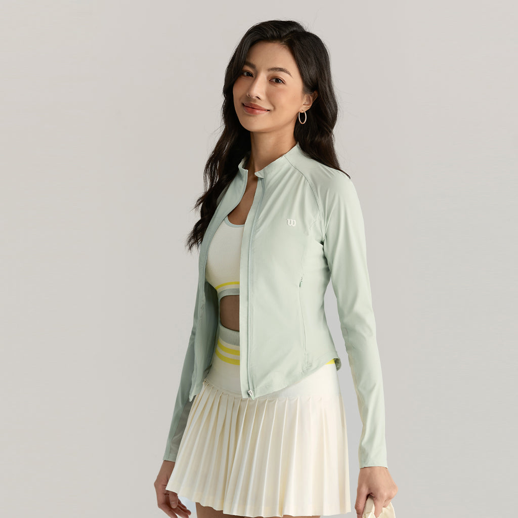 Women Shade Tech Knit in Aqua Gray