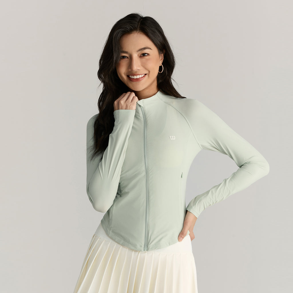 Women Shade Tech Knit in Aqua Gray