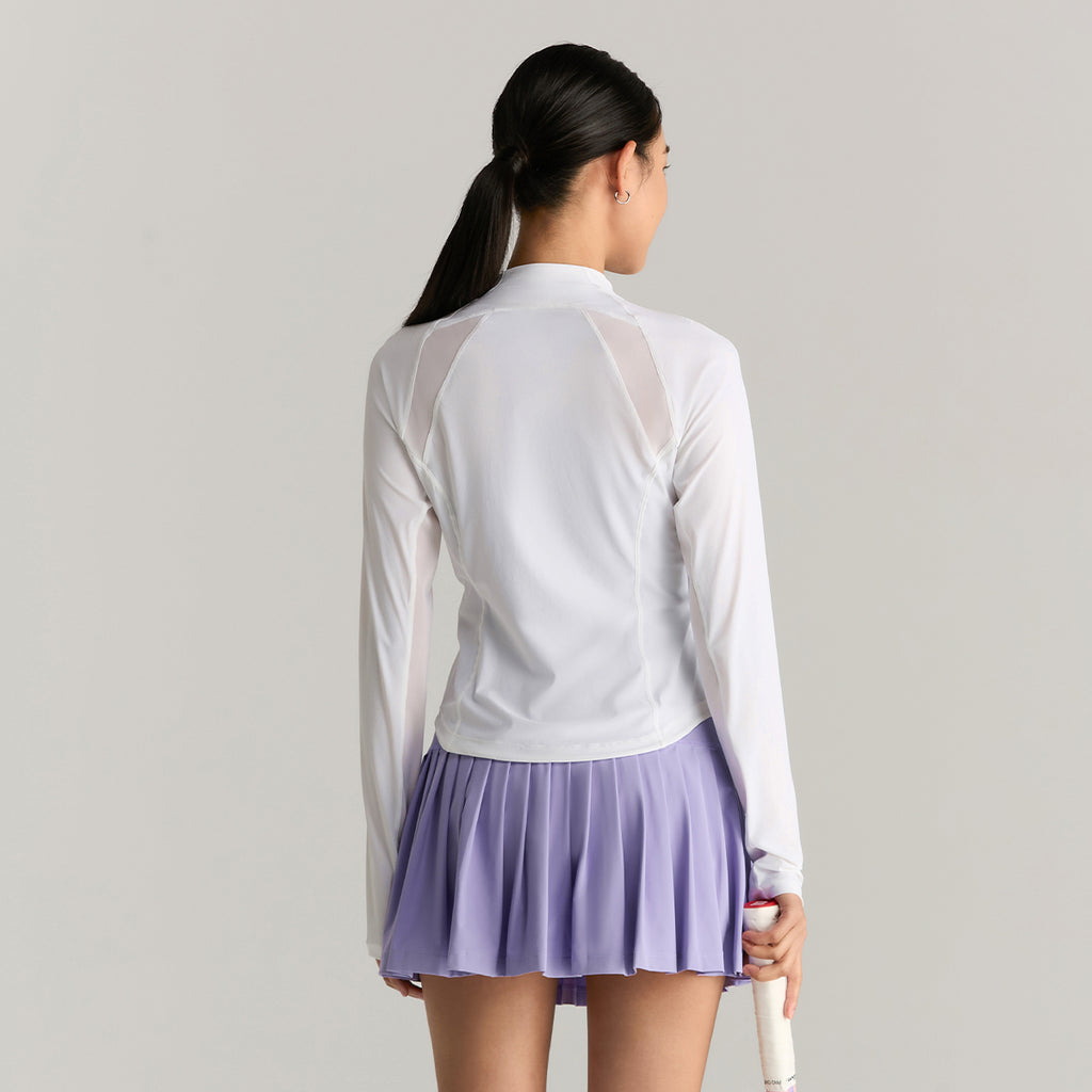 Women Shade Tech Knit in Bright White