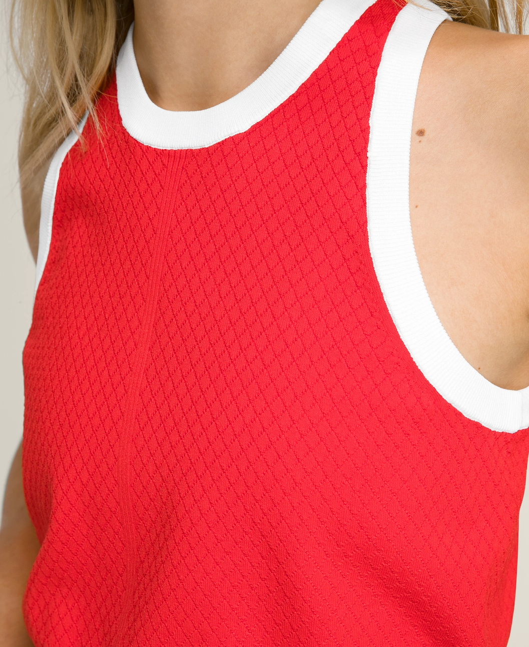 Greenwich Sweater Tank in Red